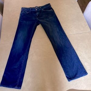Seven “Carson” men’s jeans. Size 33.